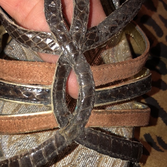 Nina size 10 sage green & tan alligator embossed strappy  platform heels - Picture 4 of 12